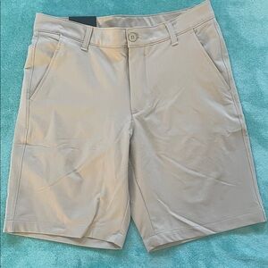 Under Armour Men's Beige Flat Front Golf Shorts